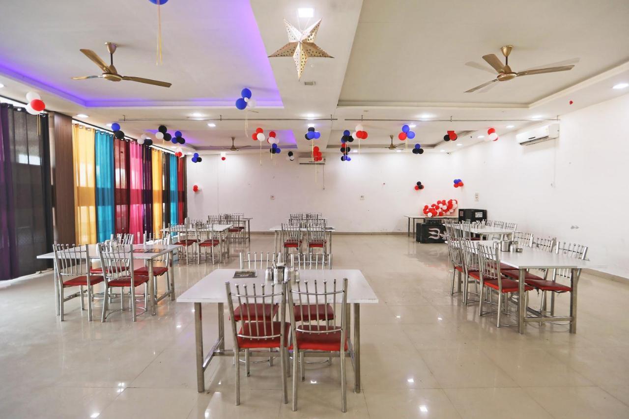 Oyo 63528 60 Milestone Hotel Tibri Bagian luar foto