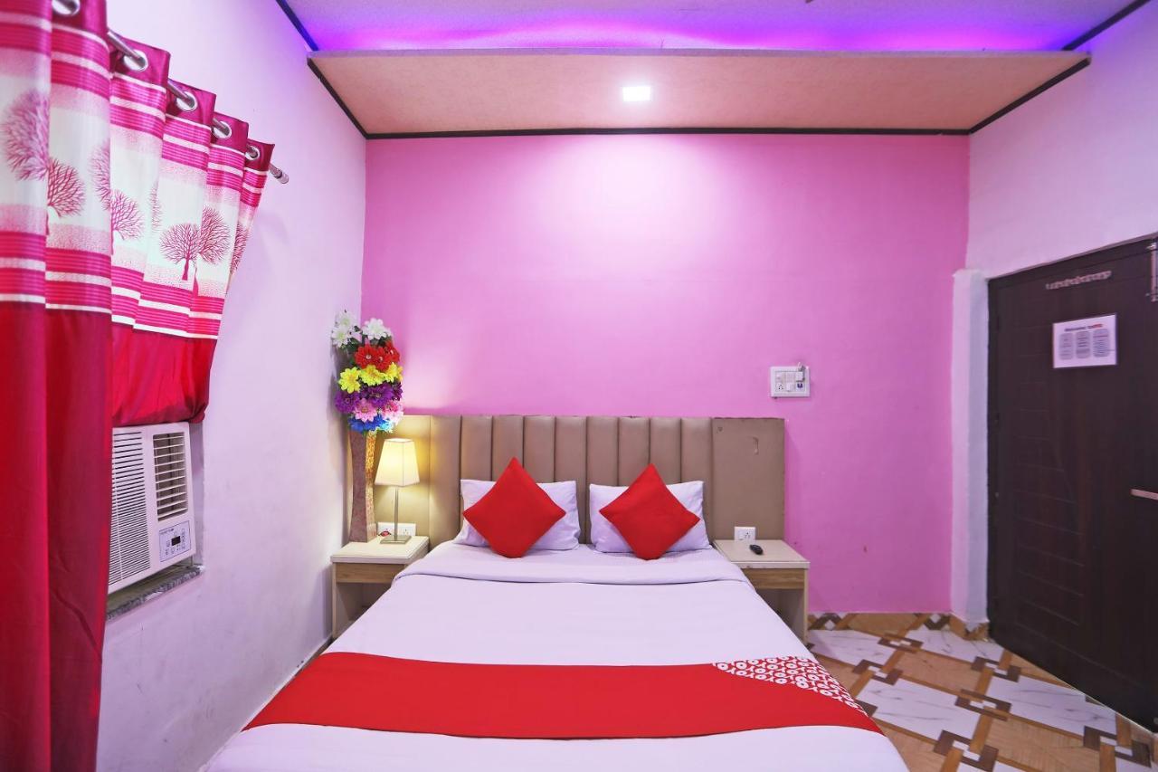 Oyo 63528 60 Milestone Hotel Tibri Bagian luar foto
